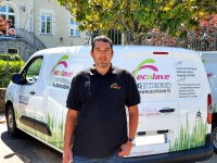 Azedine Boukhiar, franchisé Ecolave au Havre